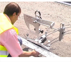 Máy kiểm tra độ trơn trượt sơn mặt đường Zehntner SRT 5800